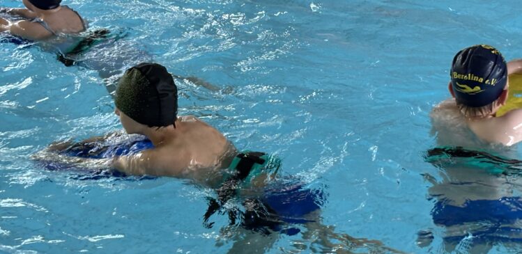 Seepferdchen-Schwimmkurs in den Herbstferien vom 20. bis 31. Oktober